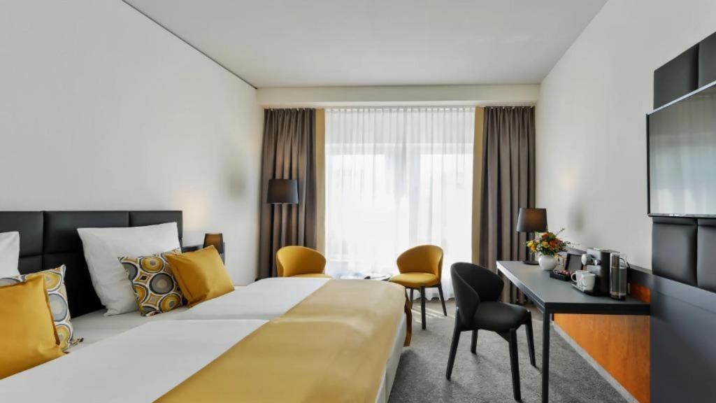 hotel image 11