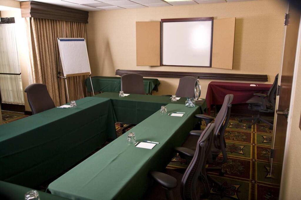 hotel image 16