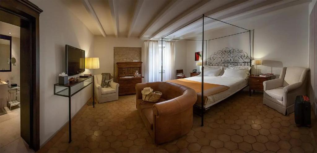 hotel image 23