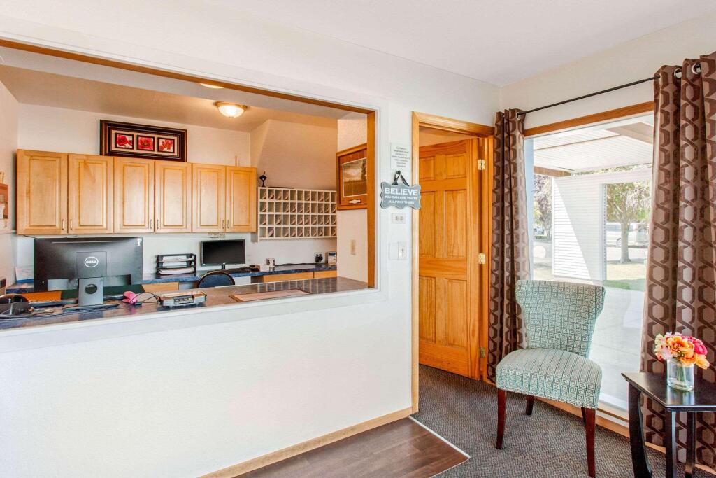 hotel image 9
