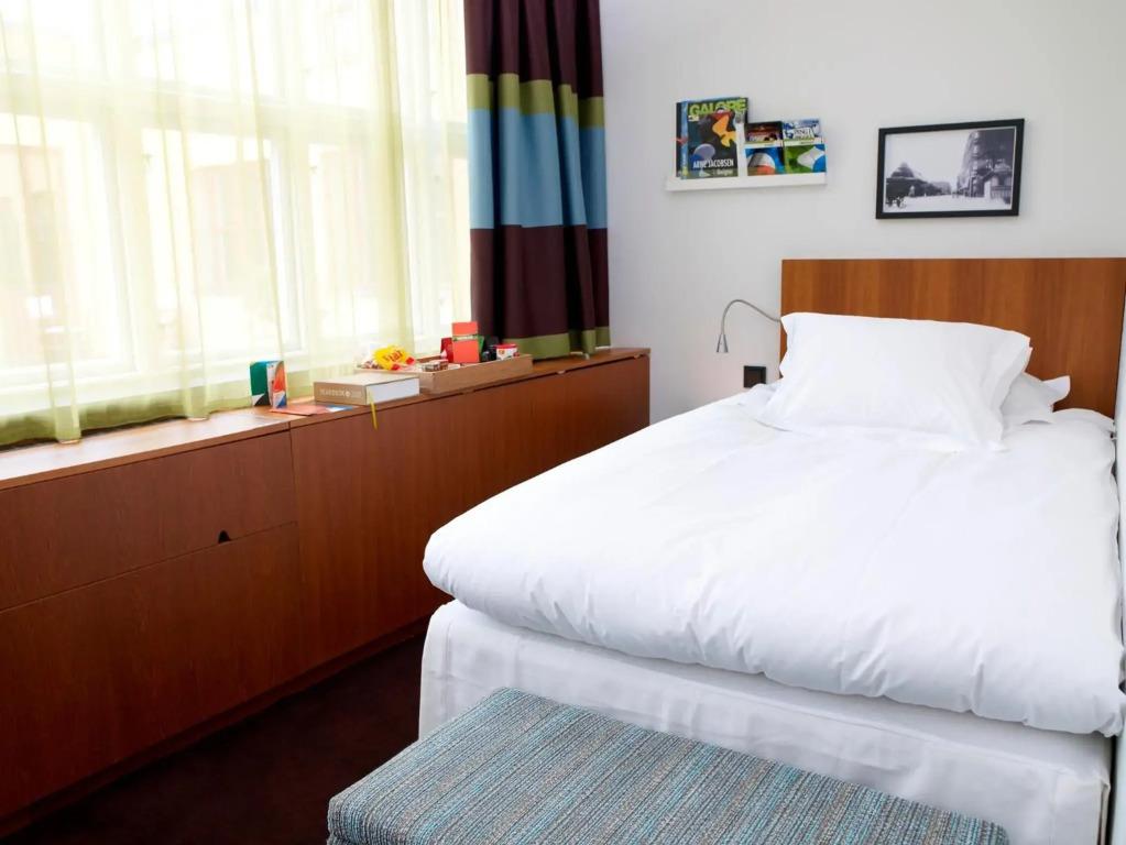 hotel image 42