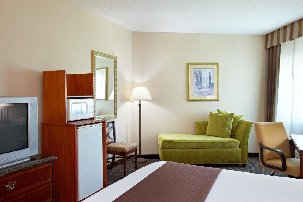 hotel image 13