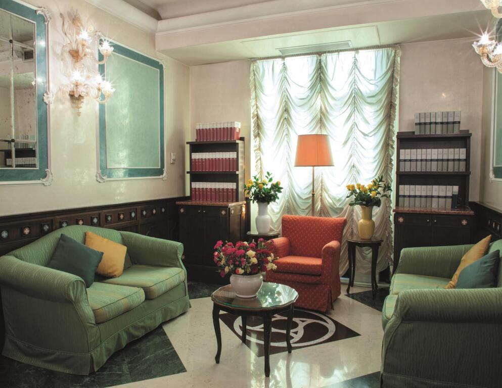 hotel image 13
