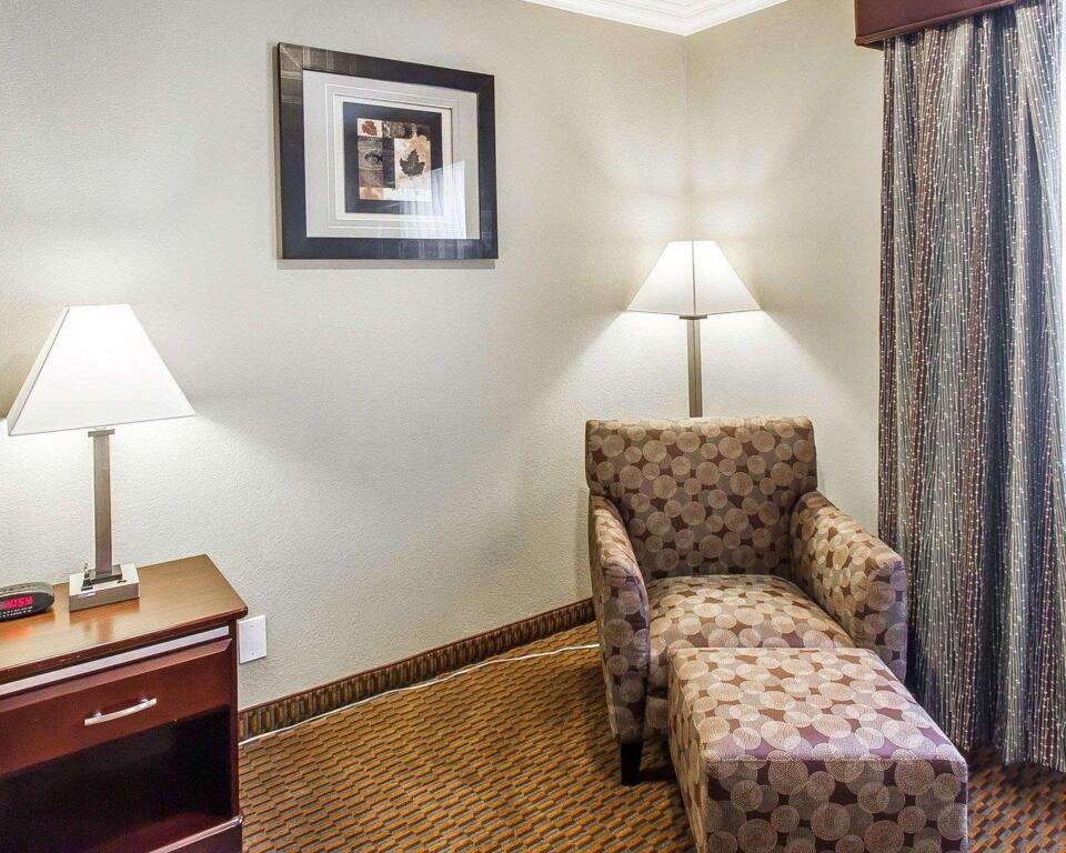 hotel image 13