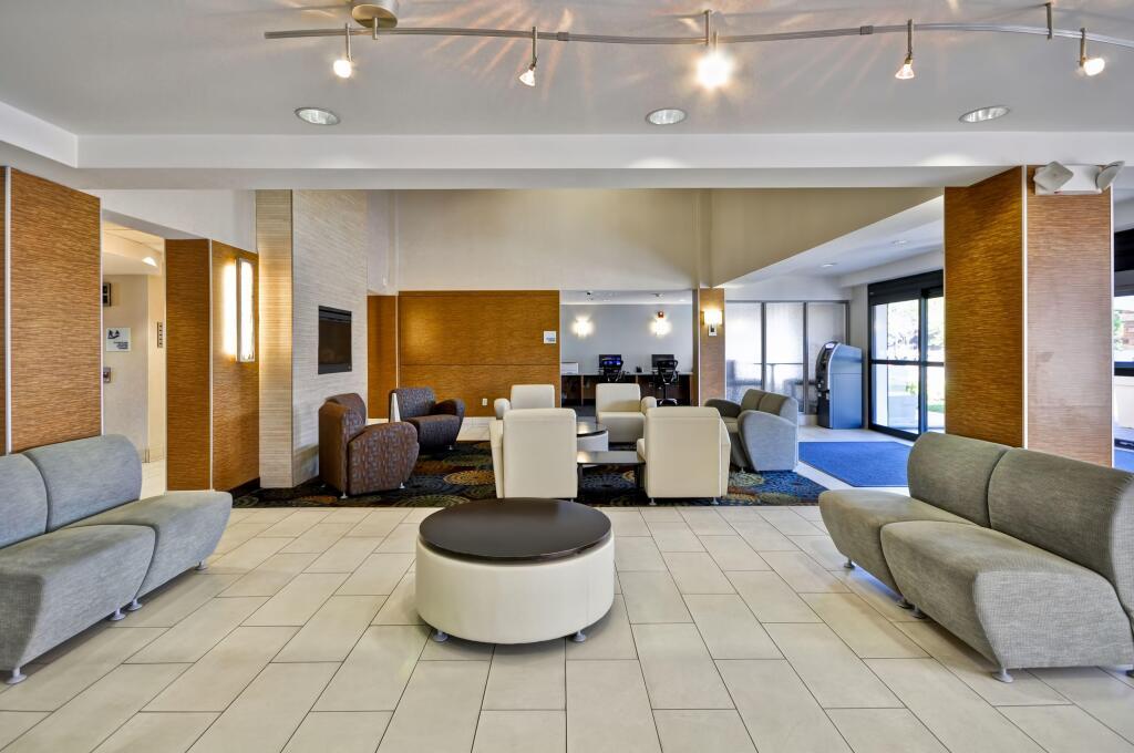hotel image 12