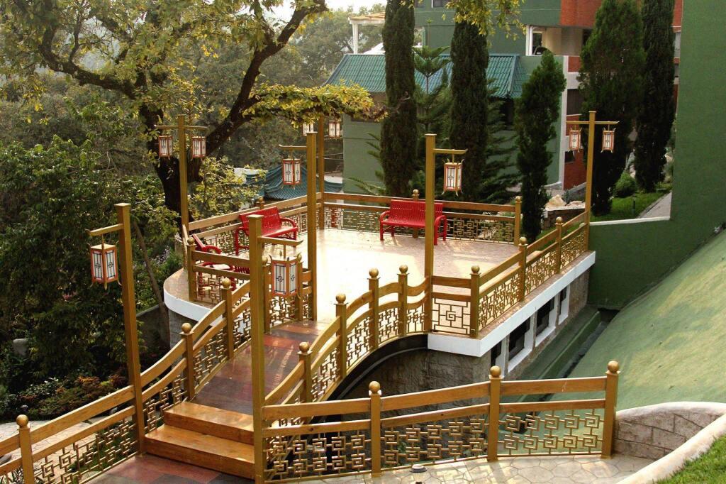 hotel image 9