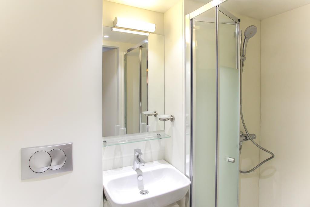 hotel image 16