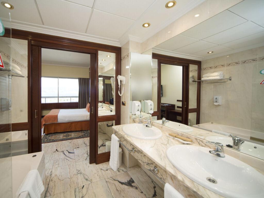 hotel image 16