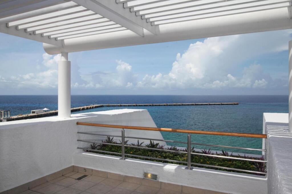 hotel image 42