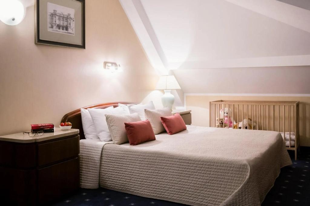 hotel image 13