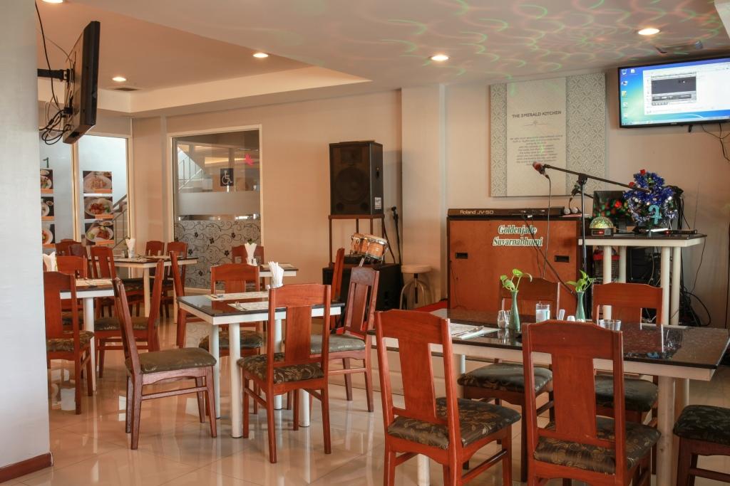 hotel image 39