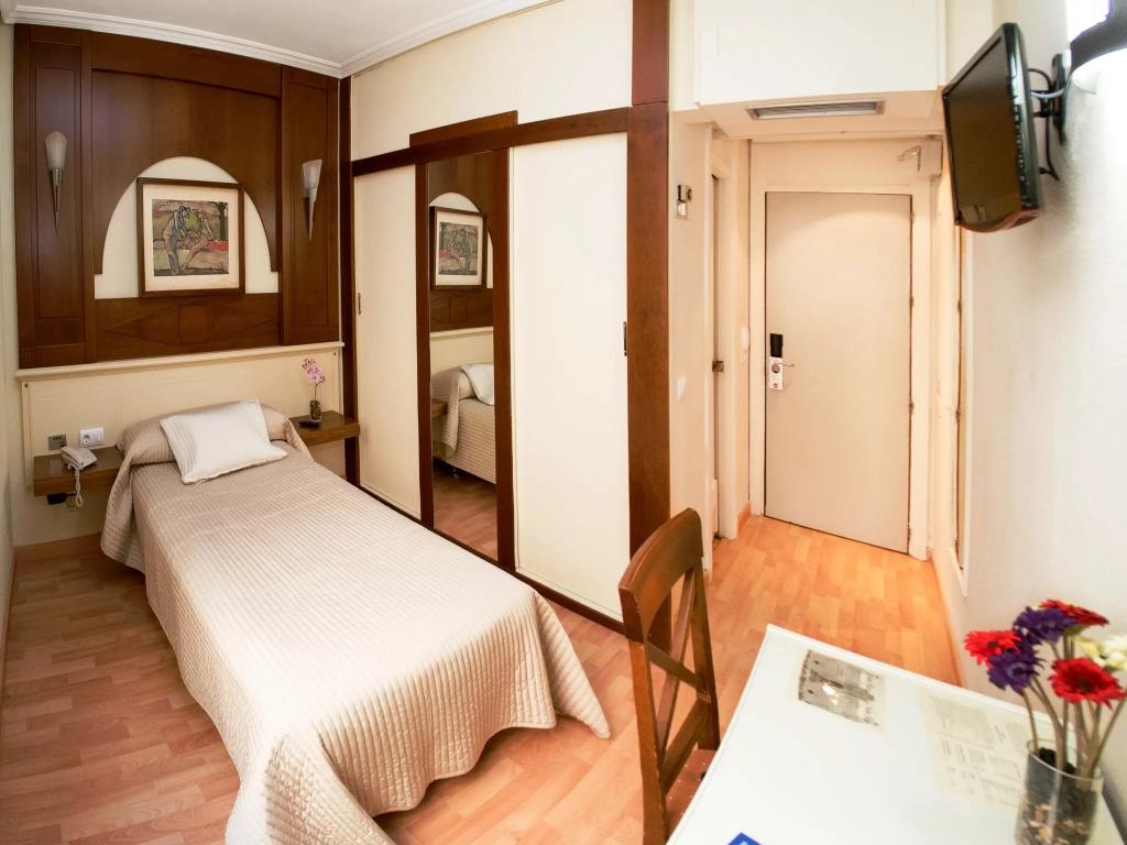 hotel image 16