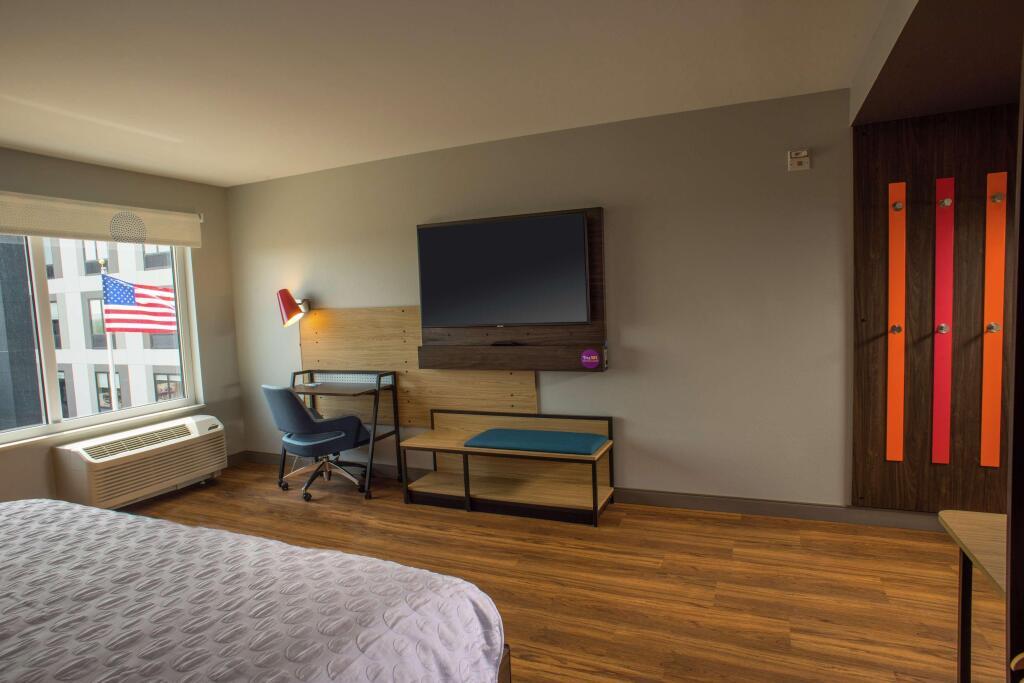 hotel image 10