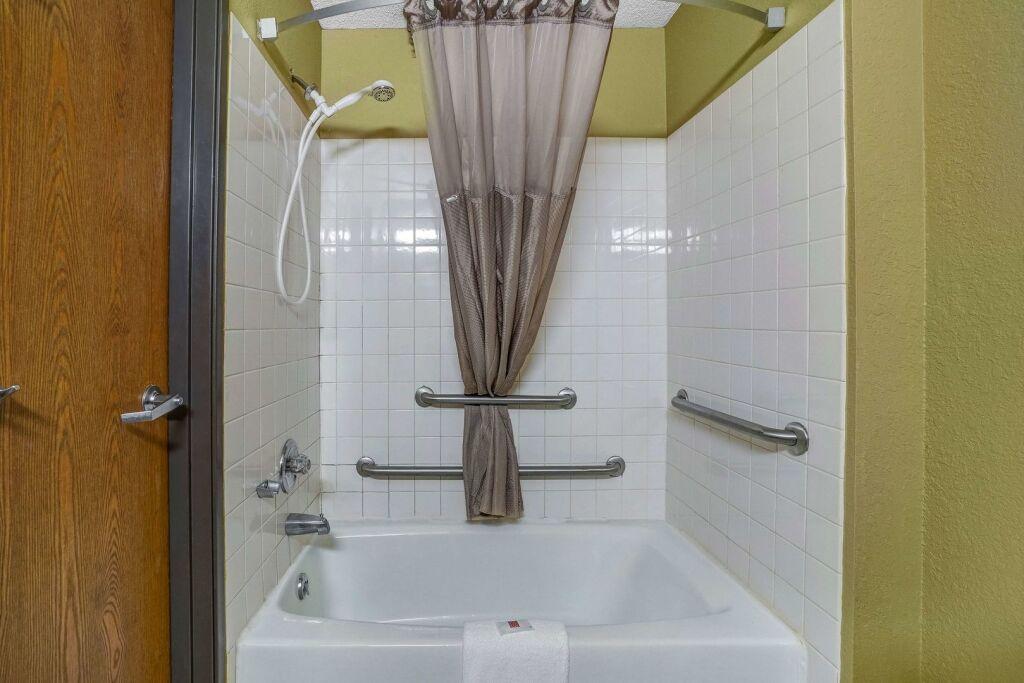 hotel image 11