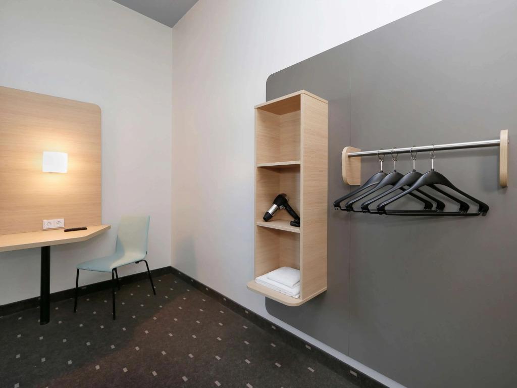 hotel image 13