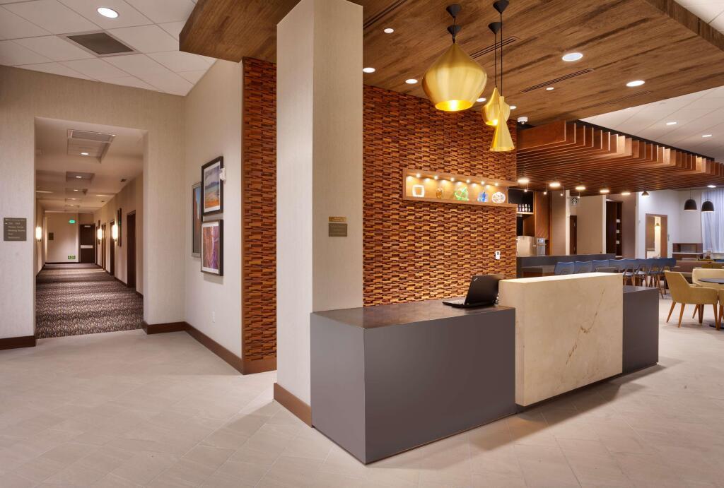 hotel image 13