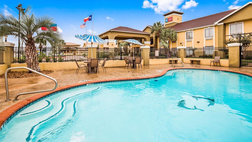 hotel image 11