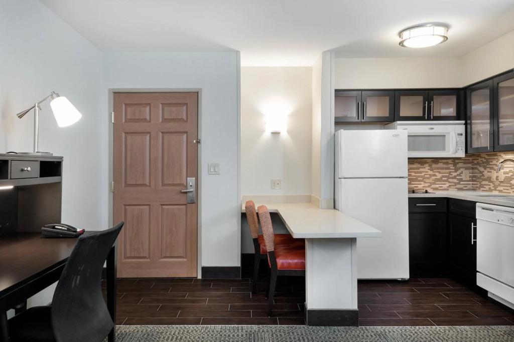 hotel image 16