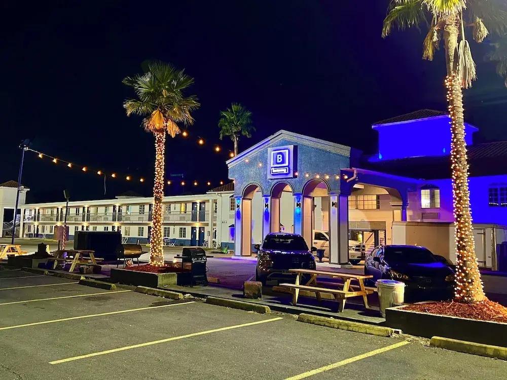 hotel