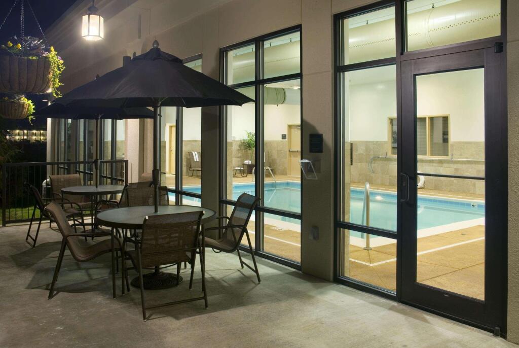 hotel image 10