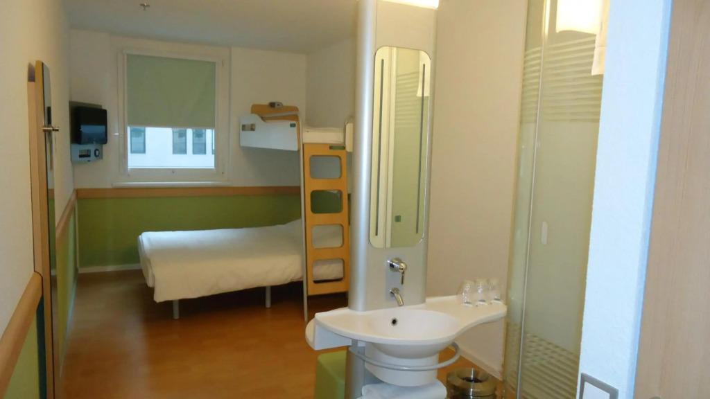hotel image 11