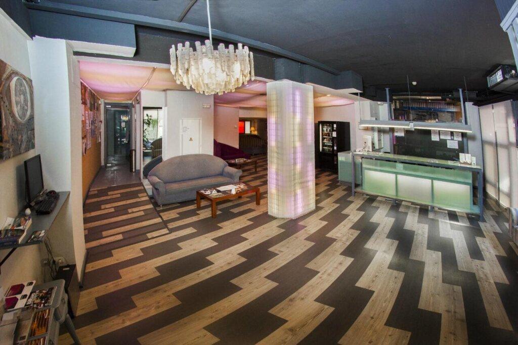 hotel