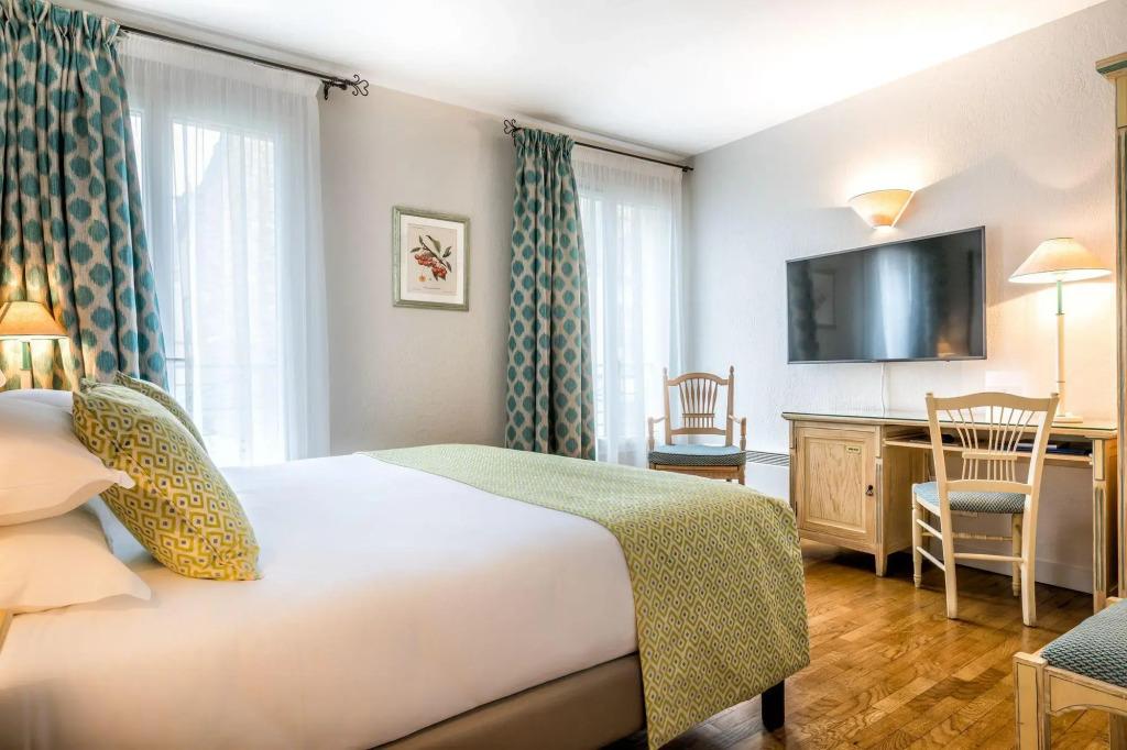 hotel image 36