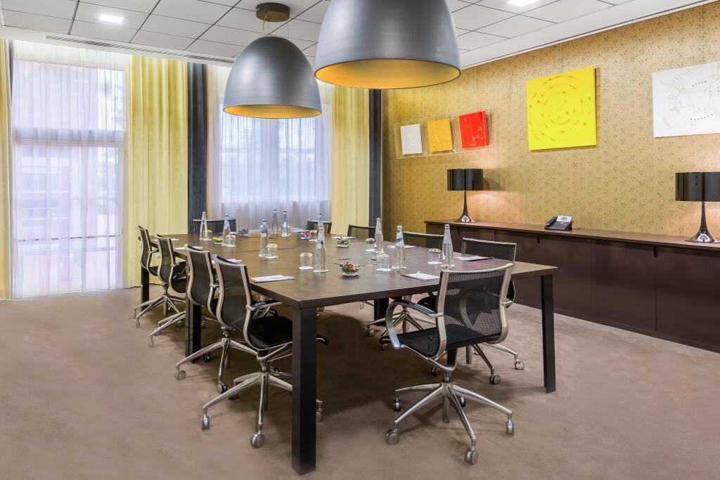 hotel image 13