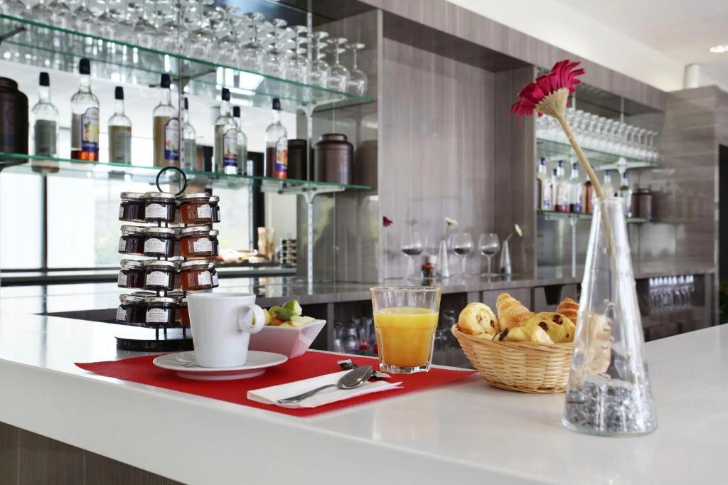 hotel image 13
