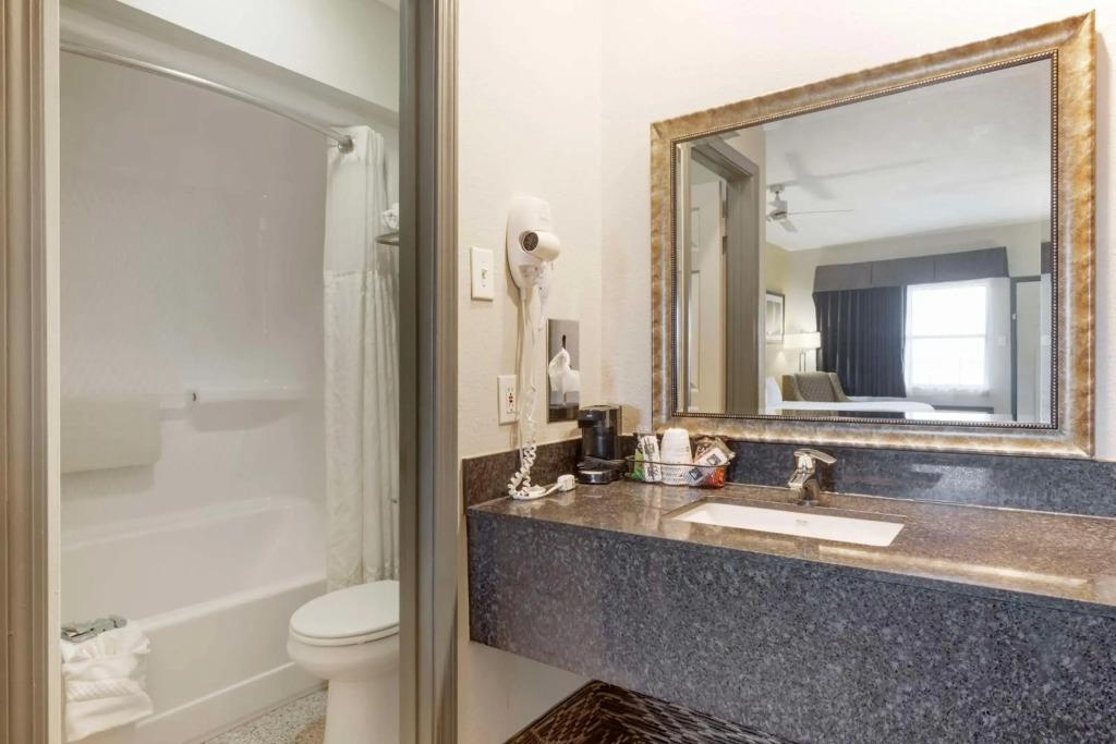 hotel image 36
