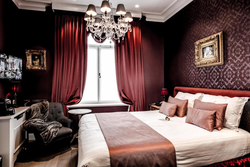 hotel image 11