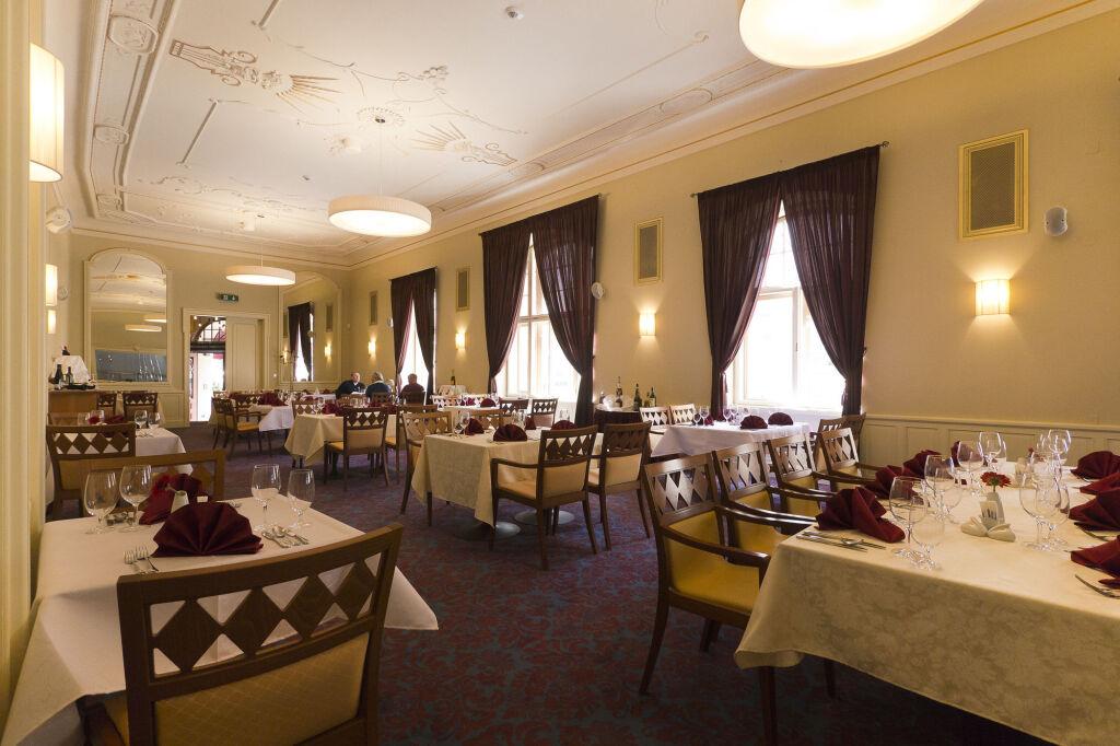 hotel image 71