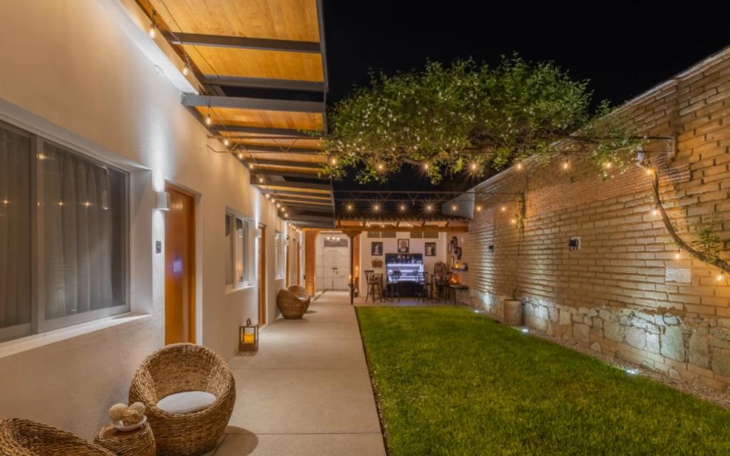 hotel image 9