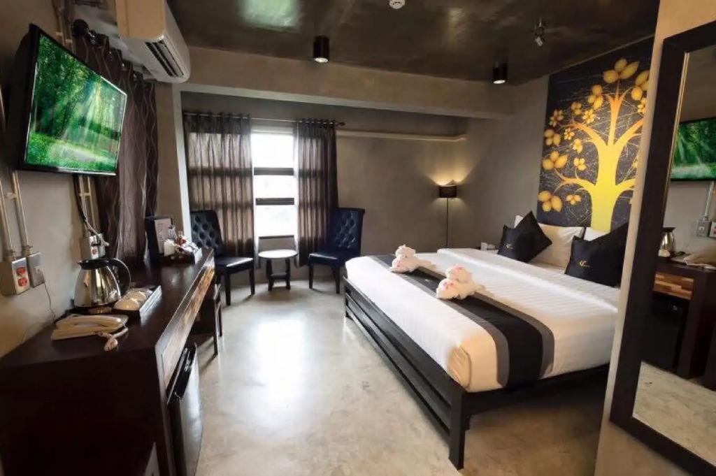 hotel image 7