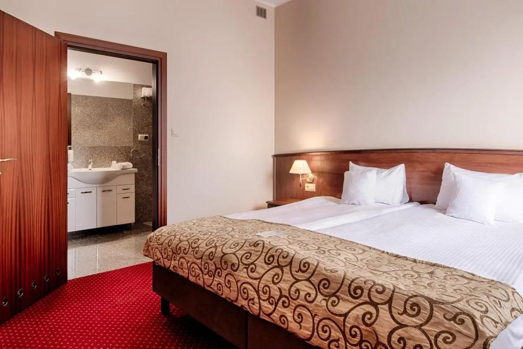 hotel image 10