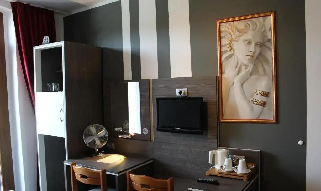 hotel image 13
