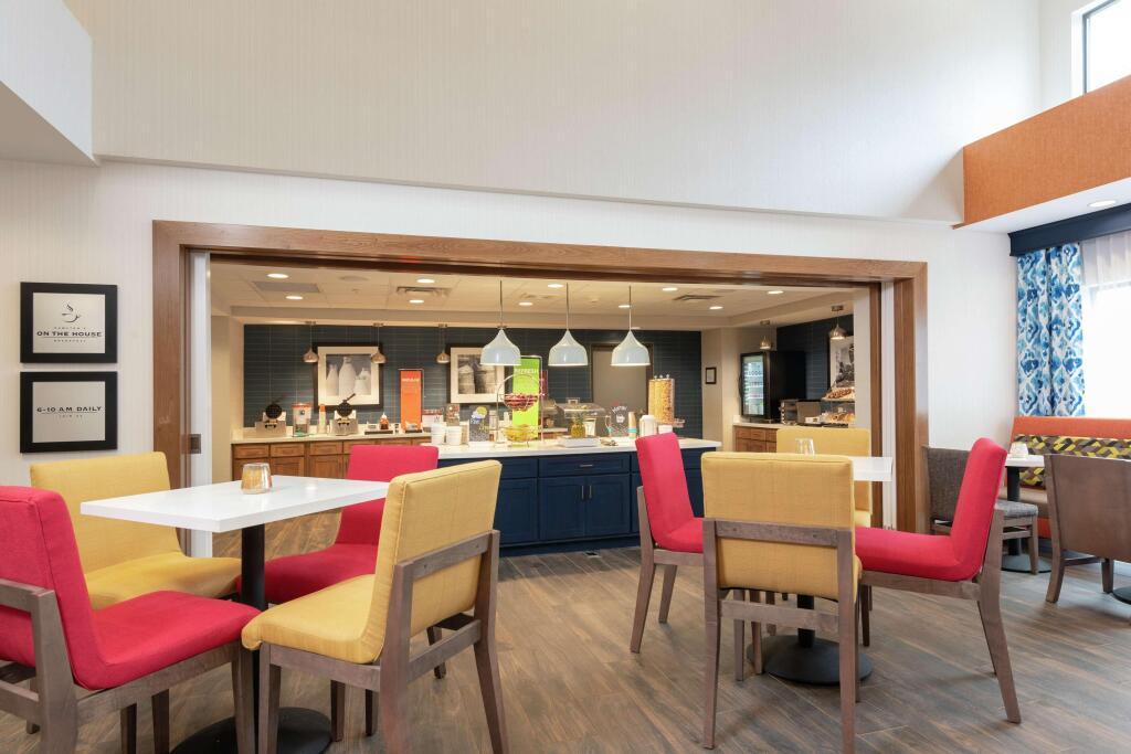 hotel image 10