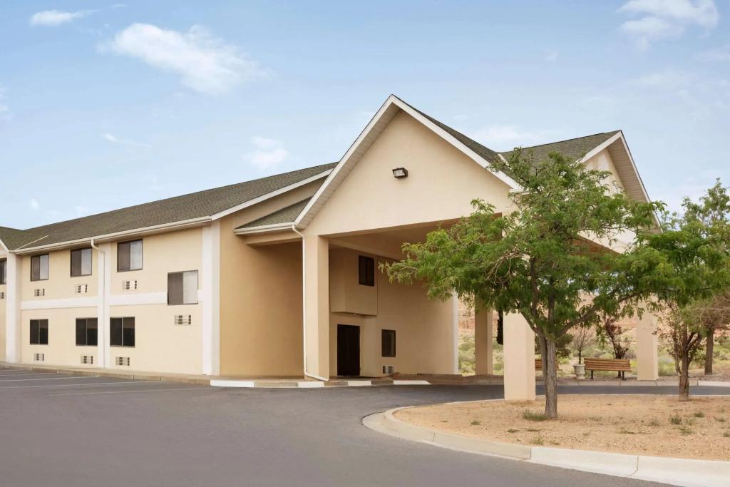 hotel image 12