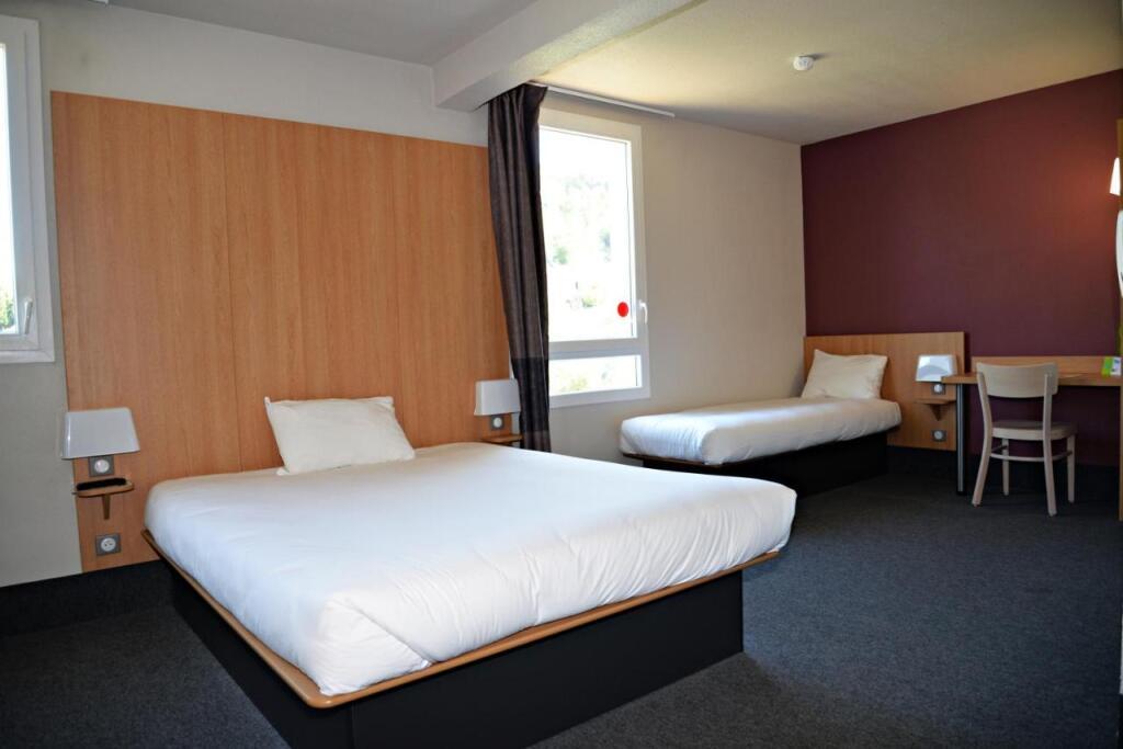 hotel image 18