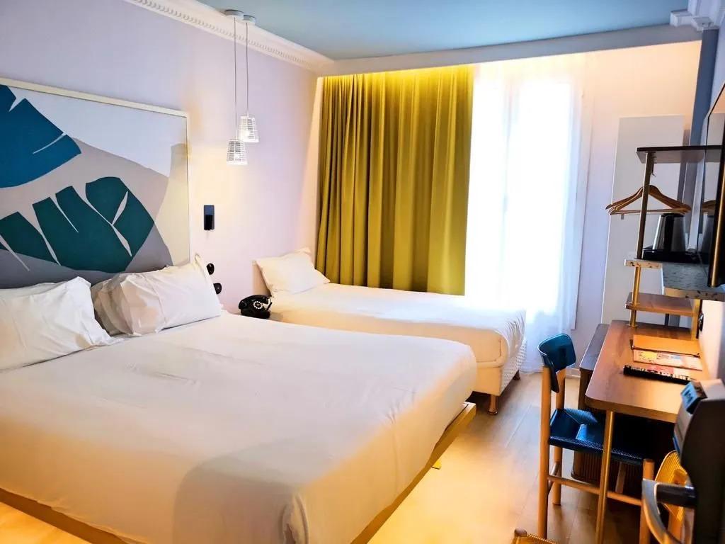 hotel image 12