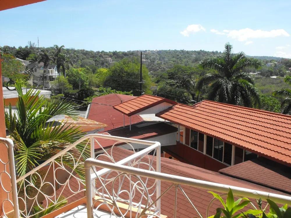 hotel image 10
