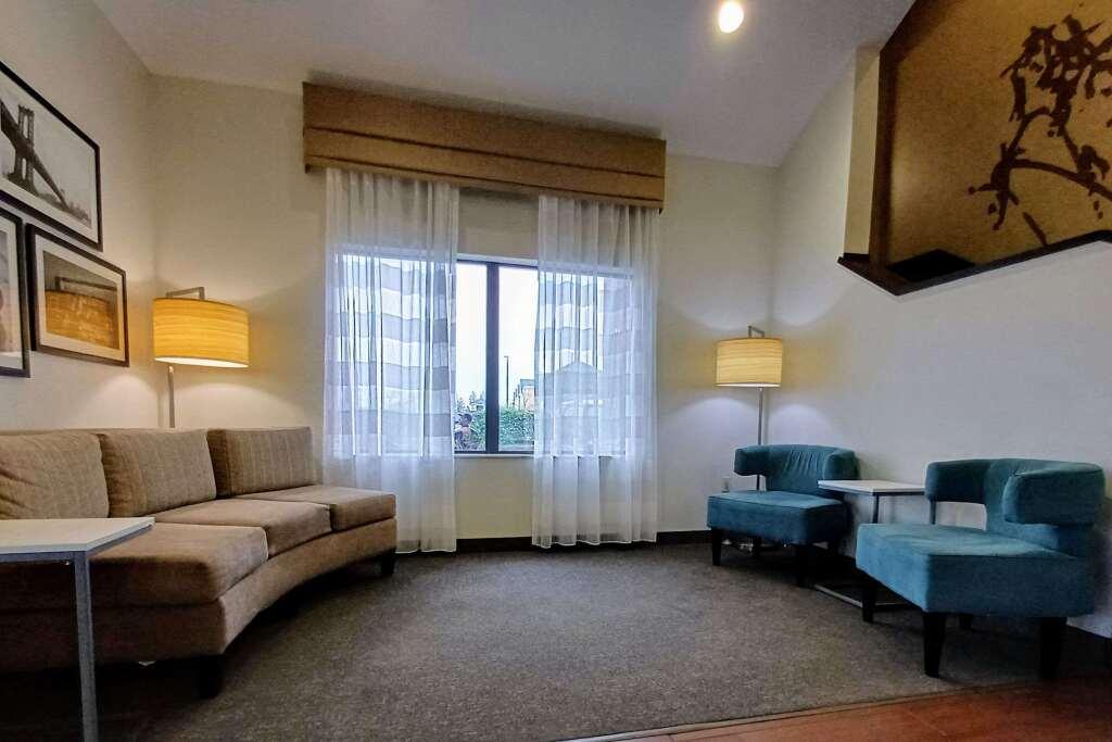 hotel image 16