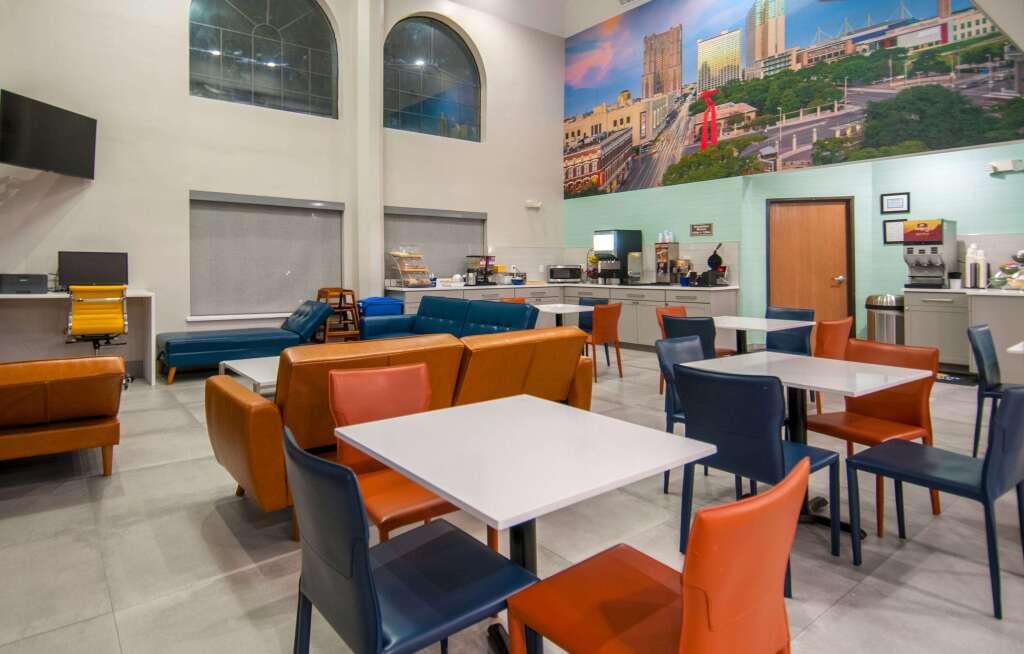 hotel image 9