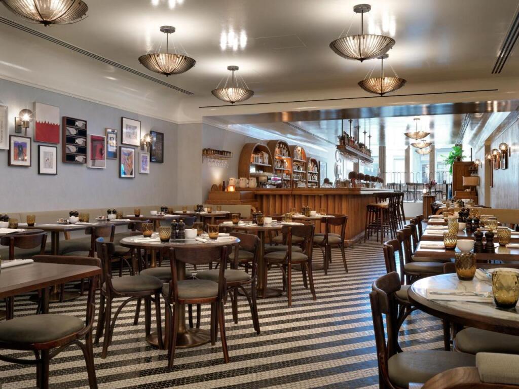 hotel image 10