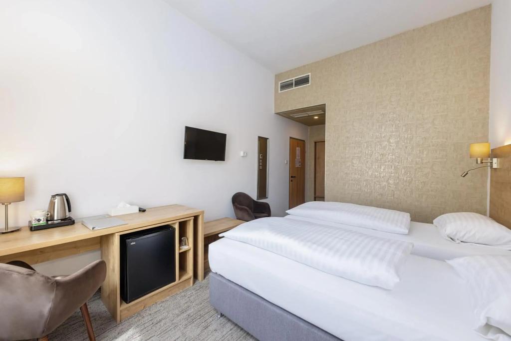 hotel image 13