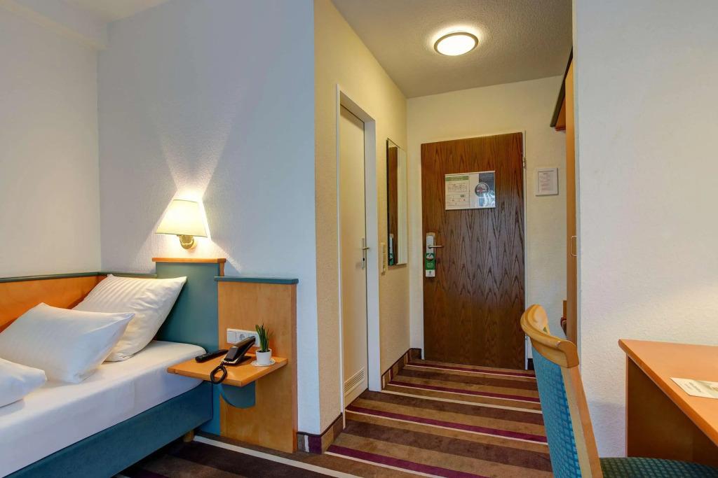 hotel image 16