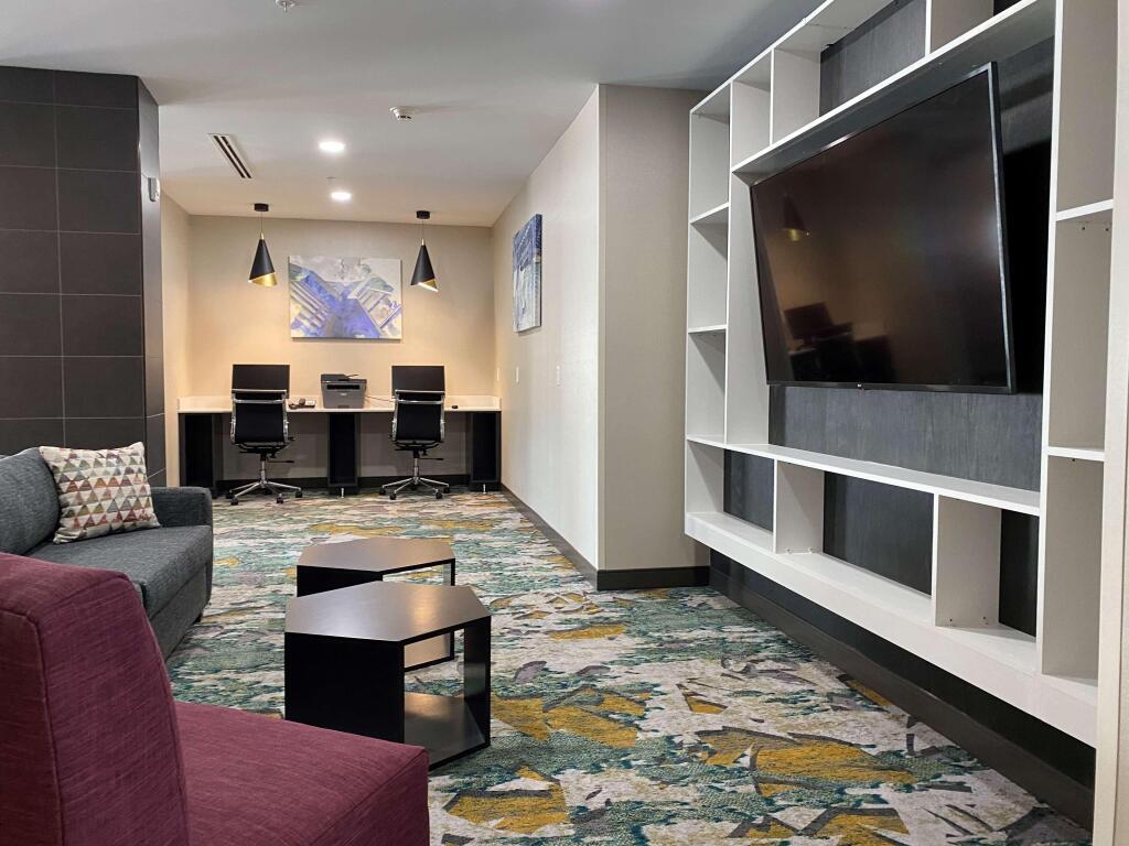 hotel image 12
