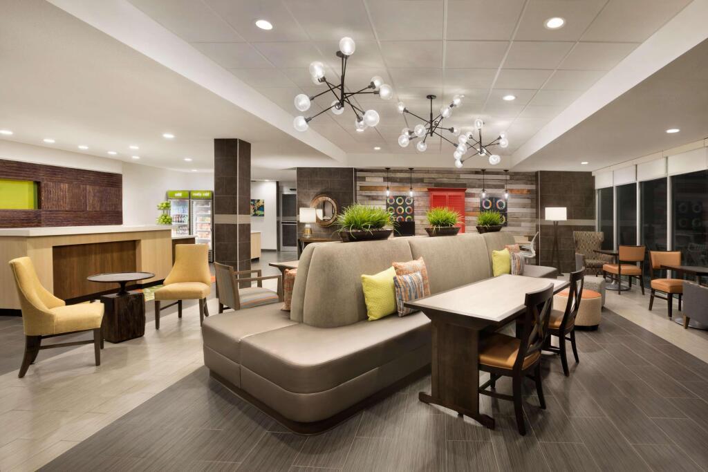 hotel image 10