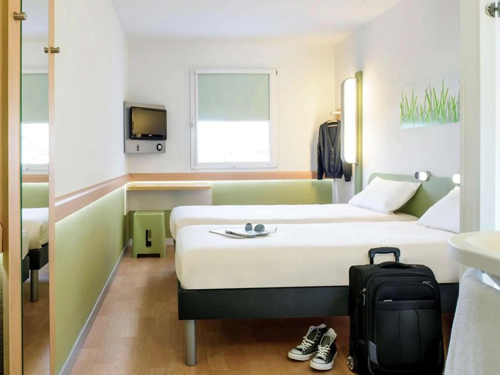 hotel image 8