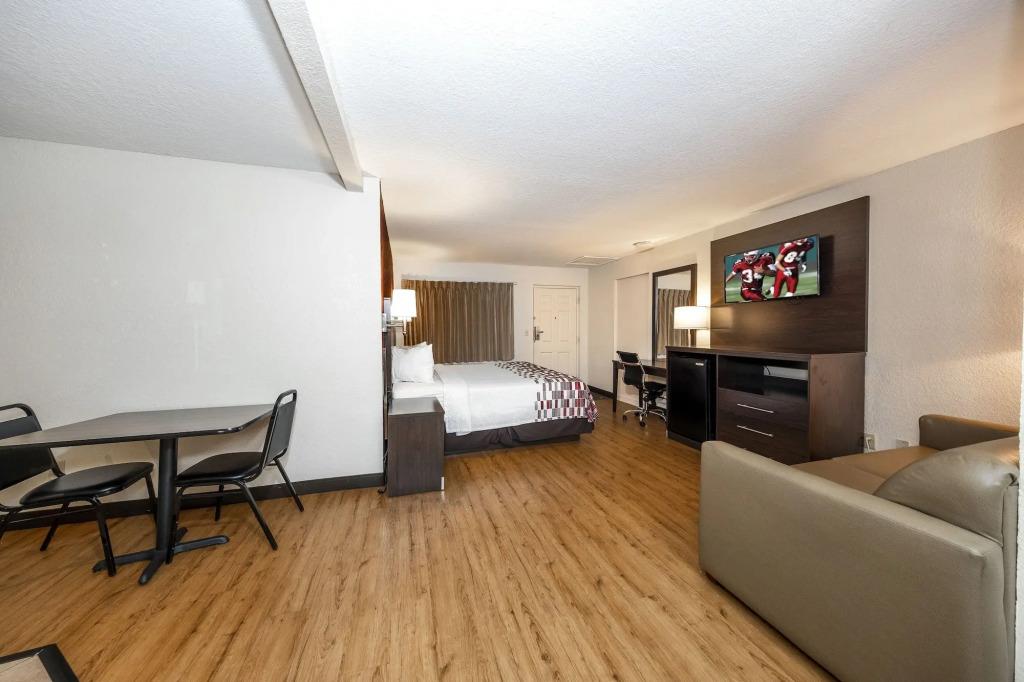 hotel image 13